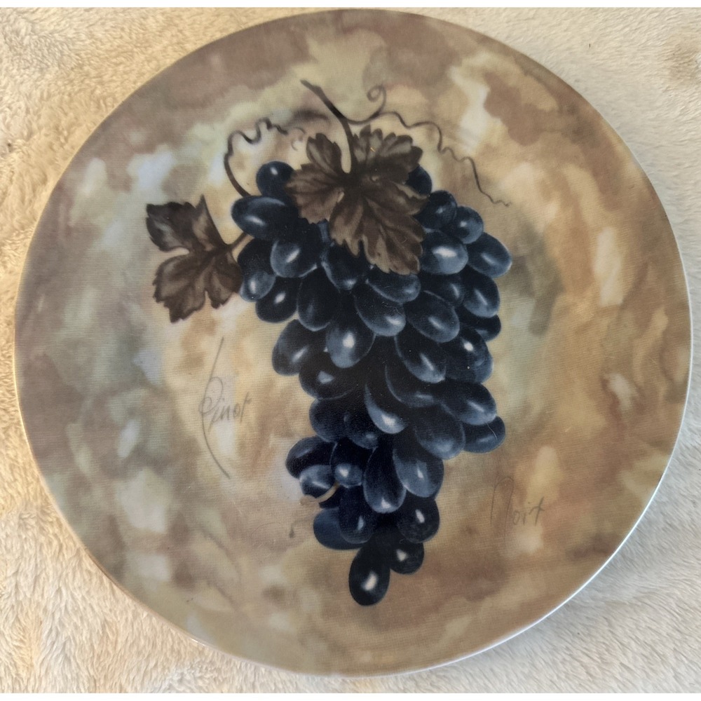 J. GODINGER & CO.7.5" DESSERT PLATE w/PINOT GRAPE DESIGN-EXCELLENT‎